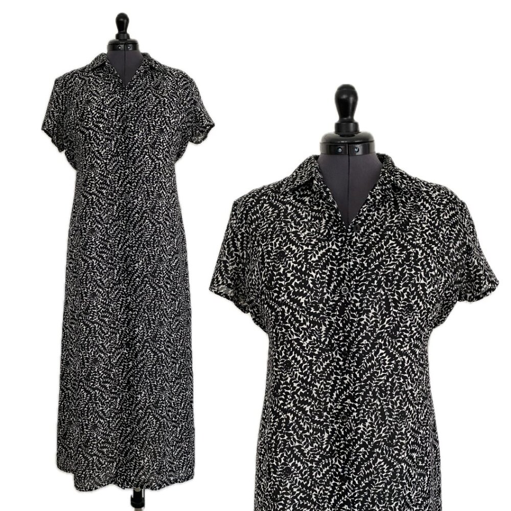 Vintage Short-Sleeved Button-Down Floral Dress